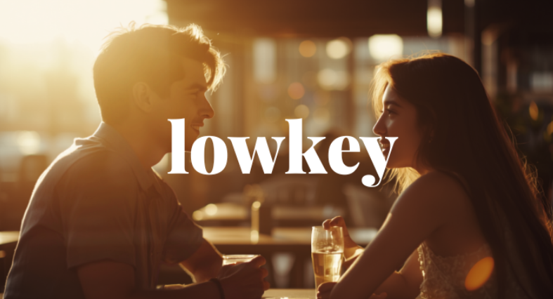 "lowkey"の意味とは？「実はちょっと好きかも」を英語でサラッと言えるスラングが留学の恋愛で使えた話