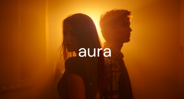 "aura"の意味とは？その人が持つ空気感を英語で表すスラングが留学の恋愛で使えた話